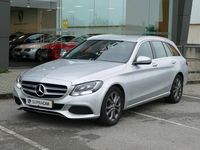 Usado Mercedes C200 Avantgarde 136 HP (100 kW) 2017 Cinzento Carrinha