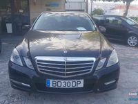 Usado Mercedes E220 170 HP (125 kW) 2011 Preto Sedan