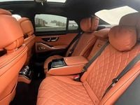 Usado Mercedes S580 AMG 510 HP (375 kW) 2022 Cinzento hightech Sedan