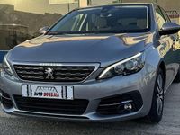 Usado Peugeot 308 Allure 110 HP (80 kW) 2018 Sedan