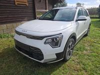 Usado Kia e-Niro 150 kW (204 HP) 2023 Branco SUV