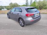 Usado Mercedes A180 116 HP (85 kW) 2019 Cinzento Citadino