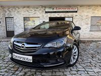 Usado Opel Cascada S 140 HP (102 kW) 2018 Preto Cabrios