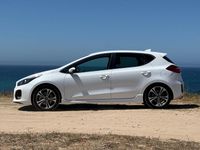 Usado Kia Ceed GT GT-Line 120 HP (88 kW) 2017 Branco