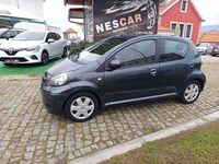 Usado Toyota Aygo 68 HP (50 kW) 2009 Cinzento Citadino