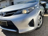 Usado Toyota Auris Touring Sports 90 HP (66 kW) 2014 Cinzento Carrinha