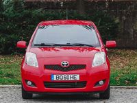 Usado Toyota Yaris 90 HP (66 kW) 2011 Vermelho Citadino