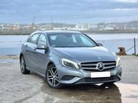 Usado Mercedes A200 136 HP (100 kW) 2012 Cinzento Sedan