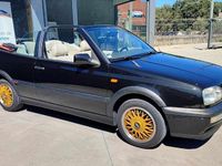 Usado VW Golf III 115 HP (84 kW) 1997 Preto Cabrios