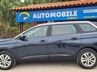 Usado Peugeot 5008 Active 130 HP (95 kW) 2019 Azul Monovolume