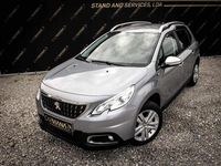 Usado Peugeot 2008 110 HP (80 kW) 2017 Cinzento SUV