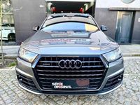 Usado Audi Q7 272 HP (200 kW) 2015 Cinzento SUV