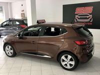 Usado Renault Clio IV 90 HP (66 kW) 2015 Outra