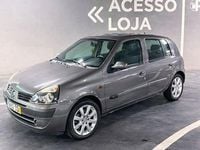 Usado Renault Clio II 55 HP (40 kW) 2002 Sedan