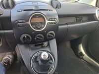 usado Mazda 2 - 1.3 90th Aniversário - de2010 - com102.000km