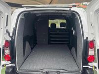 Usado Citroën Berlingo 99 HP (72 kW) 2018 Branco Monovolume