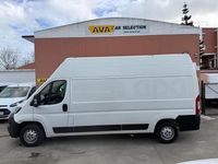 Usado Peugeot Boxer 120 HP (88 kW) 2020 Branco Van