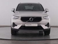 Usado Volvo XC40 163 HP (119 kW) 2025 Prateado SUV