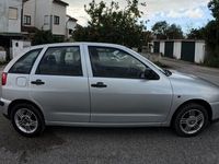 usado Seat Leon 1.0 Gasolina 2002 anos