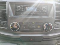 Usado Ford Transit 130 HP (95 kW) 2019 Cinzento