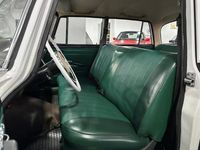 Usado Mercedes 200 55 HP (40 kW) 1967 Branco