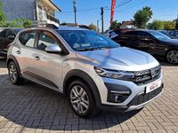 Usado Dacia Sandero Comfort 91 HP (66 kW) 2022 Cinzento Citadino