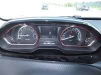 Usado Peugeot 2008 GT-line 120 HP (88 kW) 2017 SUV