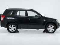 Usado Suzuki Grand Vitara 129 HP (94 kW) 2006 Preto SUV