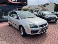 Usado Ford Focus Trend 80 HP (58 kW) 2006 Cinza Sedan