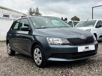 Usado Skoda Fabia 90 HP (66 kW) 2017 Cinzento Sedan