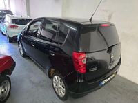 Usado Mitsubishi Colt Invite 95 HP (69 kW) 2013 Preto
