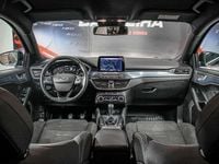 Usado Ford Focus Active 120 HP (88 kW) 2020 Preto Carrinha