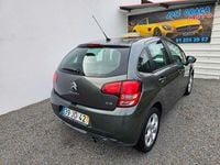 Usado Citroën C3 70 HP (51 kW) 2010 Cinzento Sedan