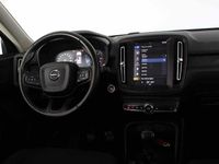 Usado Volvo XC40 150 HP (110 kW) 2018 Cinzento SUV