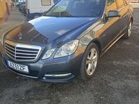 usado Mercedes E350 Matic Avantgarde Blue Effisiençe 10.2010