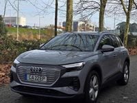 Usado Audi Q4 e-tron 125 kW (170 HP) 2022 Cinza SUV
