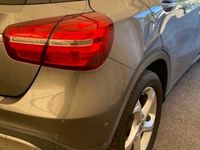 usado Mercedes GLA180 URBAN AUT