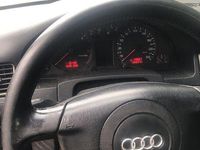 Usado Audi A6 180 HP (132 kW) 2001 Sedan