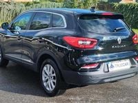 Usado Renault Kadjar Black Edition 115 HP (84 kW) 2021 Preto SUV