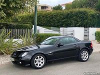 Usado Mercedes SLK200 162 HP (119 kW) 1999 Preto Cabrios