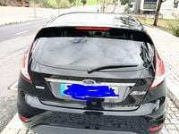 Usado Ford Fiesta Titanium 100 HP (73 kW) 2015 Sedan