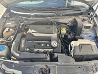 Usado VW Golf IV 75 HP (55 kW) 2002 Cinzento Citadino