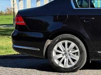 Usado VW Passat 105 HP (77 kW) 2011 Preto Sedan