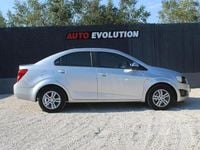 Usado Chevrolet Aveo LT 95 HP (69 kW) 2013 Cinza antracite Sedan