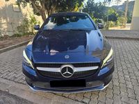 Usado Mercedes CLA180 Shooting Brake 109 HP (80 kW) 2017 Azul Carrinha