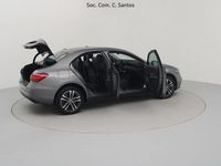 Usado Mercedes A250 Advanced 218 HP (160 kW) 2025 Cinza Sedan