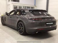 Usado Porsche Panamera Sport Turismo 462 HP (339 kW) 2018 Cinzento