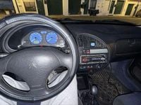 Usado Citroën Saxo 60 HP (44 kW) 2001 Citadino