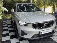 Usado Volvo XC40 R-Design 211 HP (155 kW) 2023 Cinza SUV