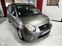 Usado Kia Picanto 75 HP (55 kW) 2008 Cinzento Citadino